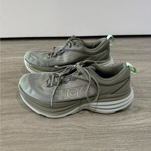 Hoka Bondi 8 Sneakers